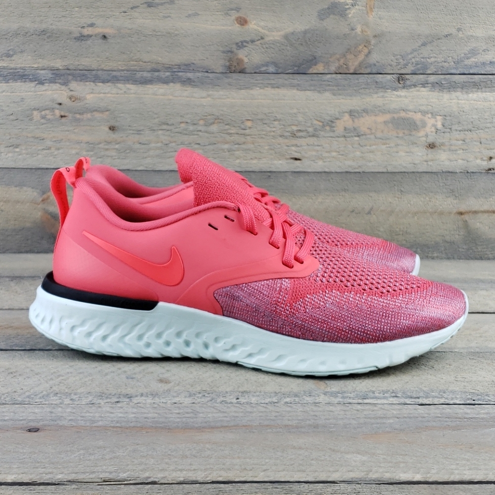 Nike Odyssey React 2 Flyknit  Running Shoes NEW